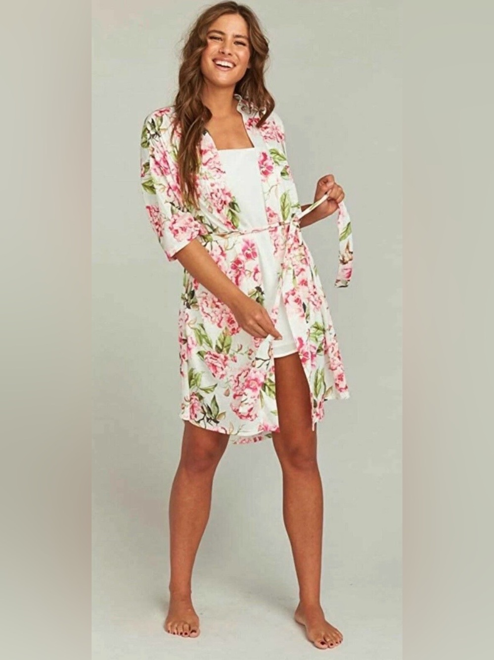 Show Me Your MuMu Floral Pink & White Short Sleeve Robe Kimono One Size